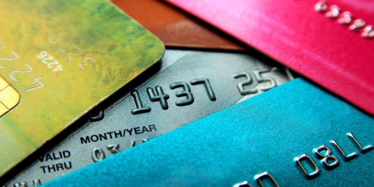 Kredi Kartınız Her An Kapanabilir! Bankalardan Kredi Kartlarına Yeni Düzenleme!
