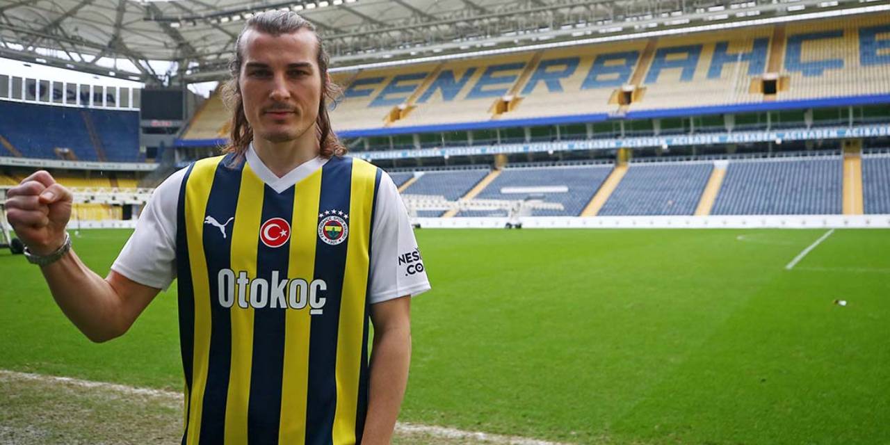 Fenerbahçe Çağlar Söyüncü'nün lisansını çıkardı