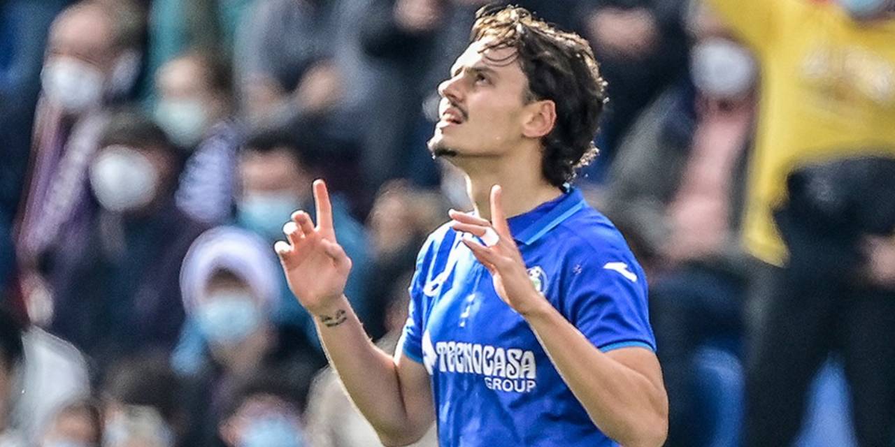 Premier Lig'de Enes Ünal Bombası