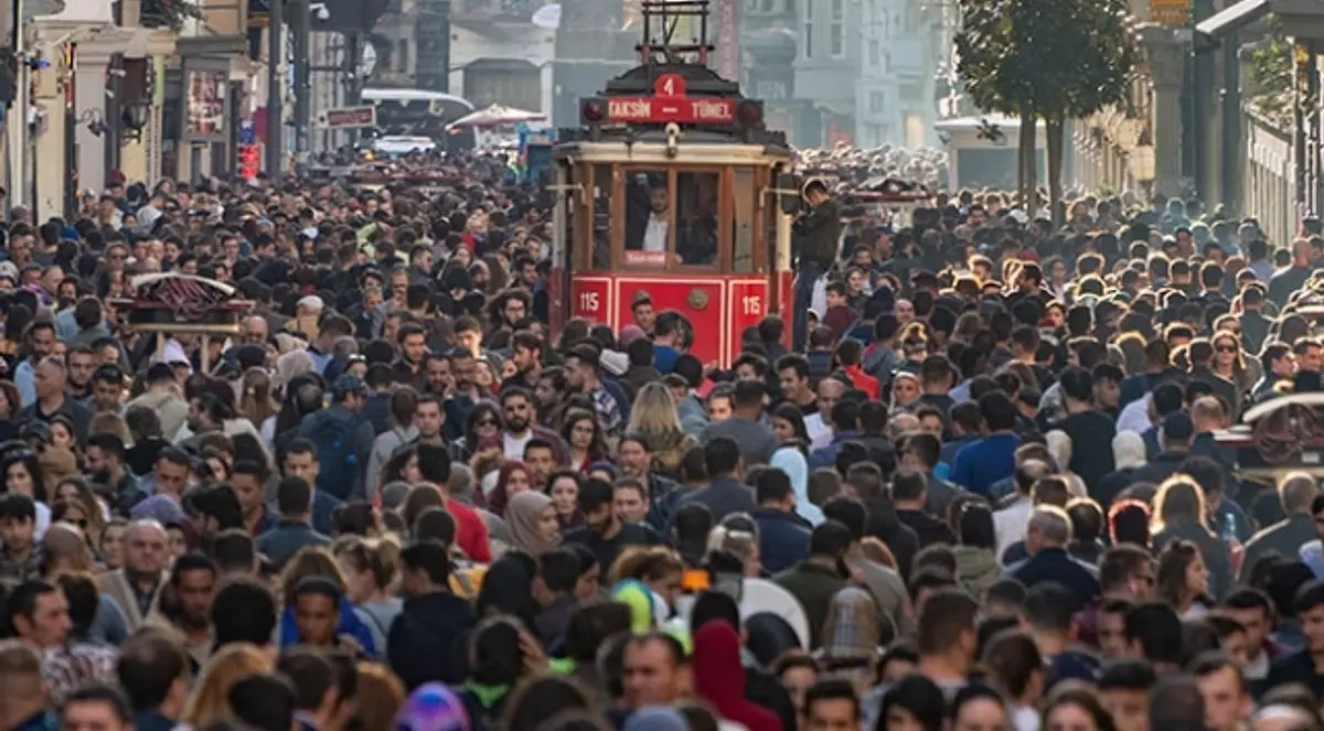 Türkiye'nin 57 ilinden daha fazla nüfusa sahip! En kalabalık ilçe hangisi?