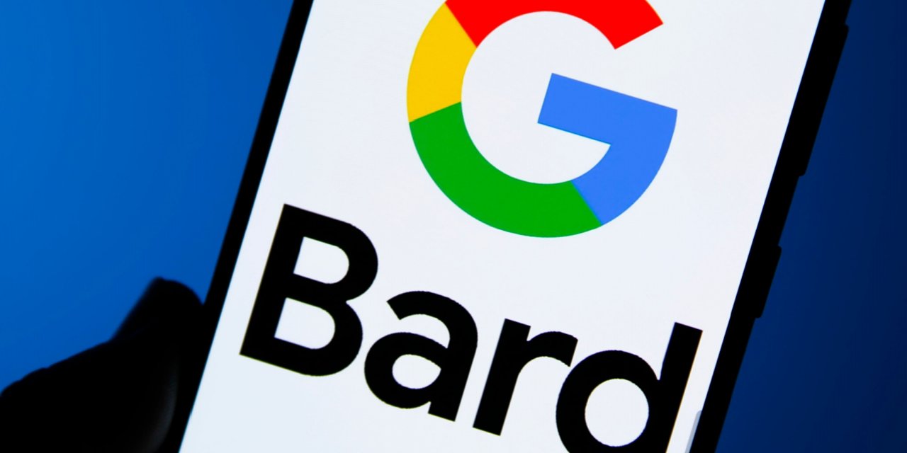 Google Sohbet Botu Bard'ın İsmini Değiştiriyor!