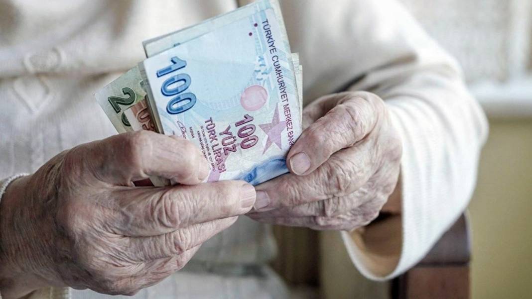 ‘Ankara kulisinden sızdı’ Emeklilerin seyyanen zammında net rakam belli oldu