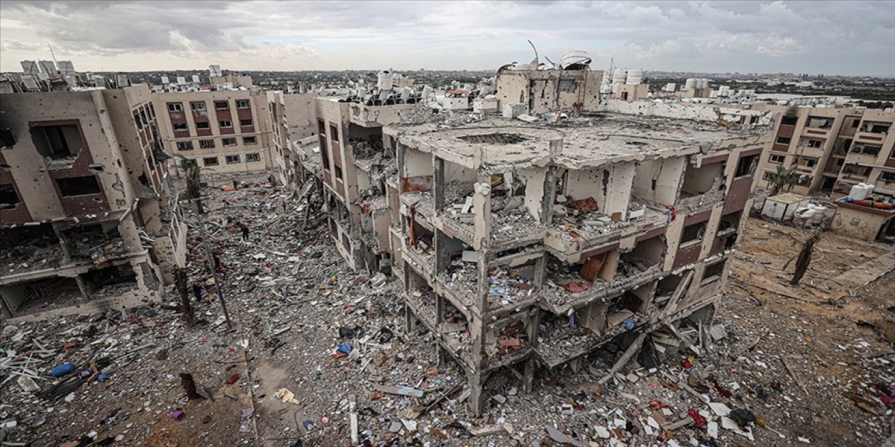 İsrail Ordusu Gazze Şeridi'nde 3 Bin Evi Yaktı