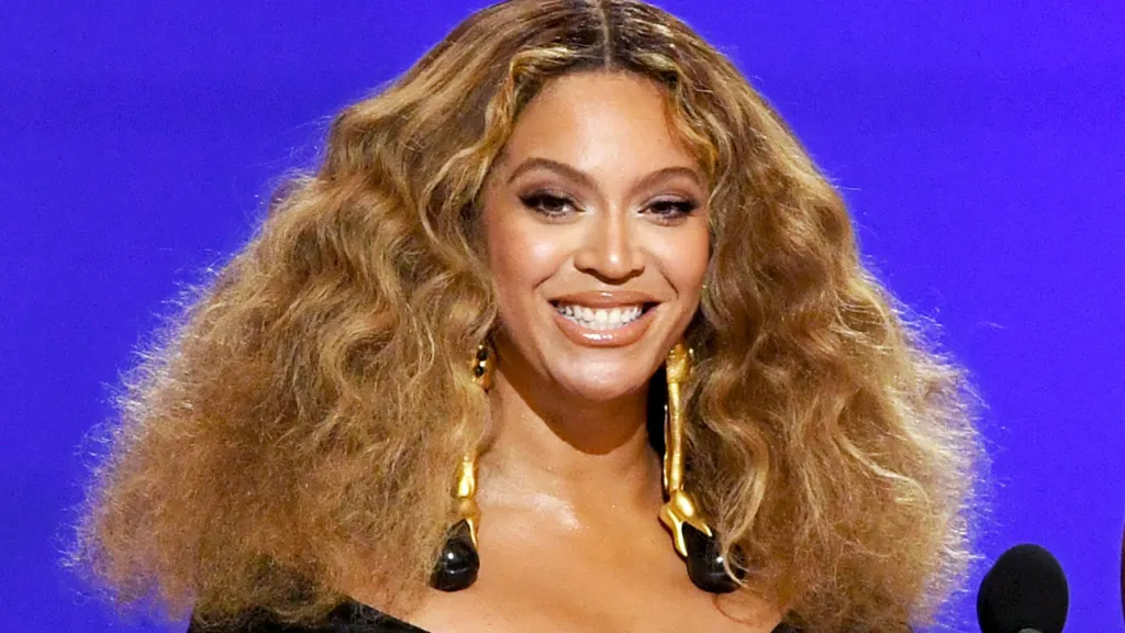 Beyonce, Namıdeğer 'Queen B'den Güzellik Markası Geliyor