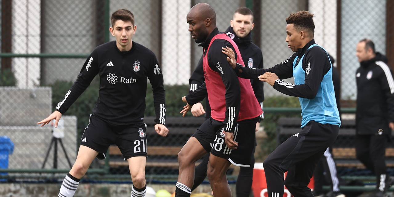 Beşiktaş'ın Yeni Transferleri İlk Antrenmanlarına Çıktı