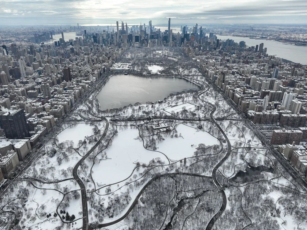 2022'den sonra ilk kez böyle oldu: New York'ta yoğun kar yağışı