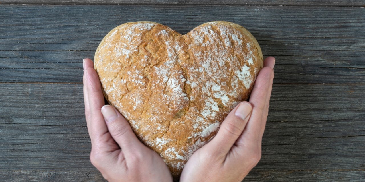 Aşkın Tadı: Bir Fırın 'Romantik Ekmek' Üretmek İçin Yapay Zekayı Nasıl Kullanıyor?