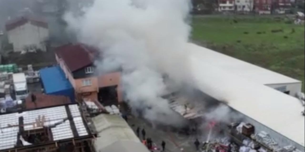 Arnavutköy'de Yangın Paniği! Ekipler Teyakkuza Geçti