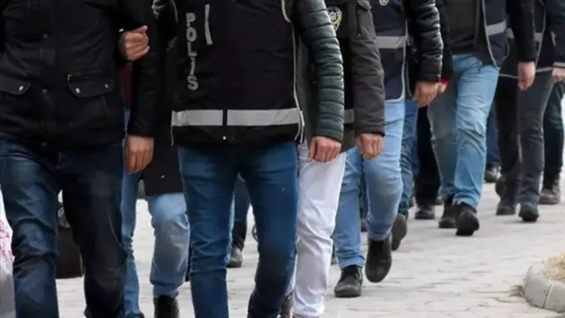 İstanbul'da Suç Örgütlerine Operasyon: 31 Zanlı Yakalandı