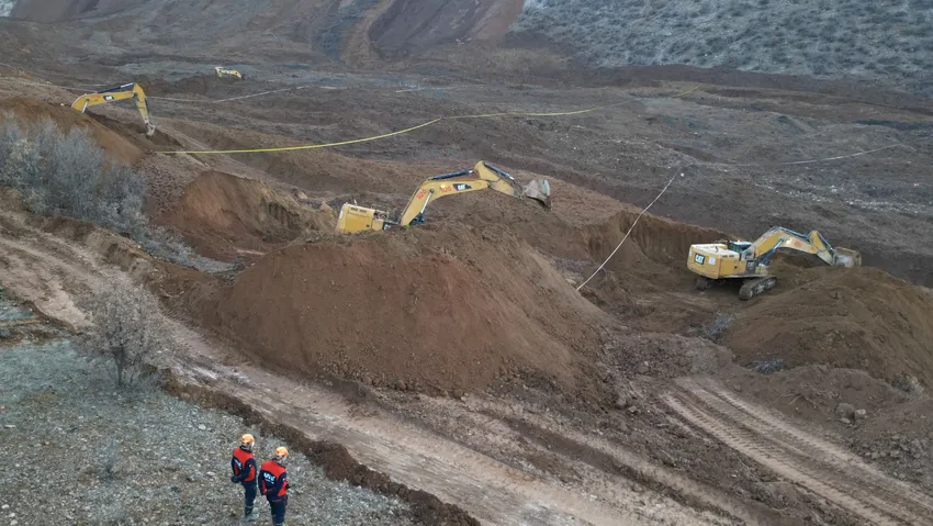 Madende kayıp 3 işçi "manganez ocağı"nda olabilir