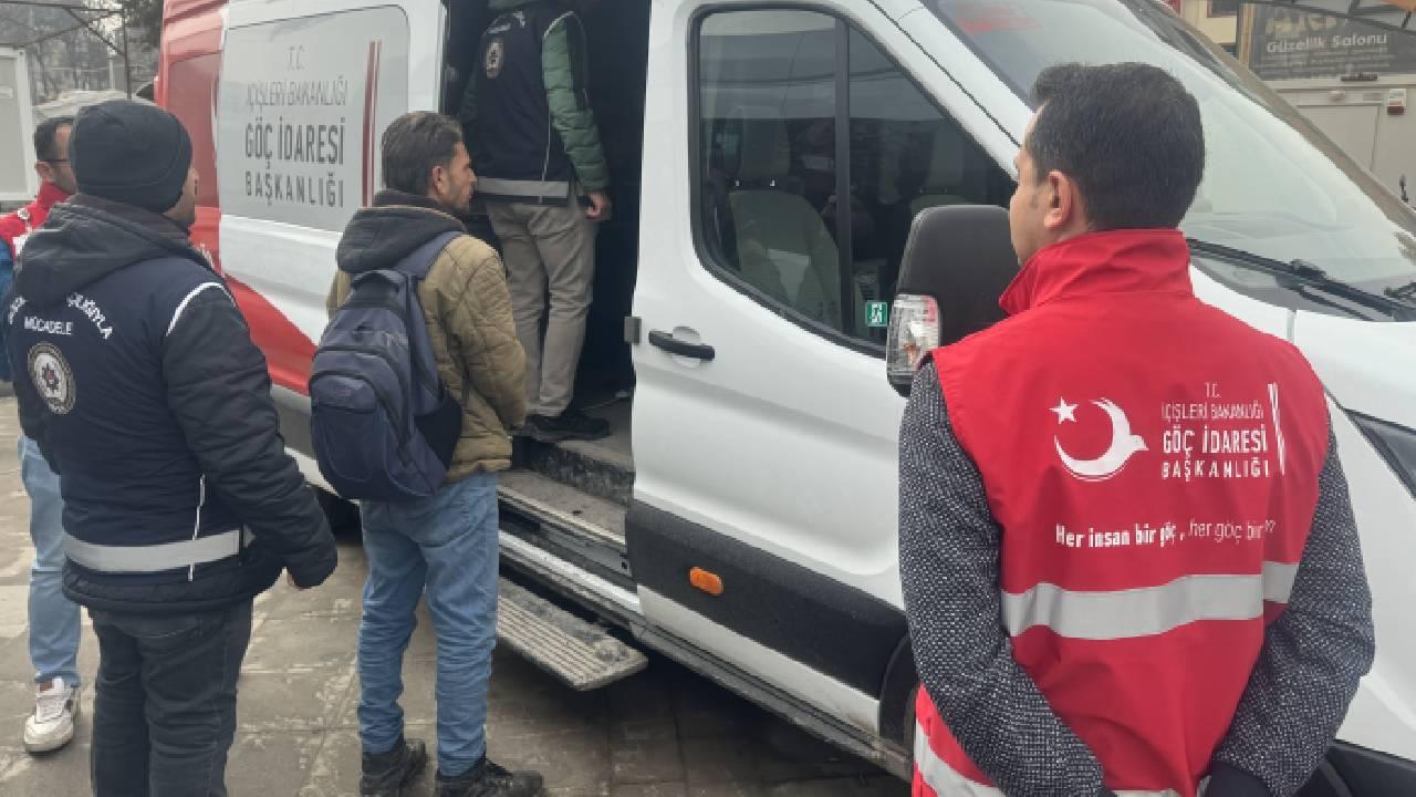 Eskişehir'de 20 düzensiz göçmen yakalandı