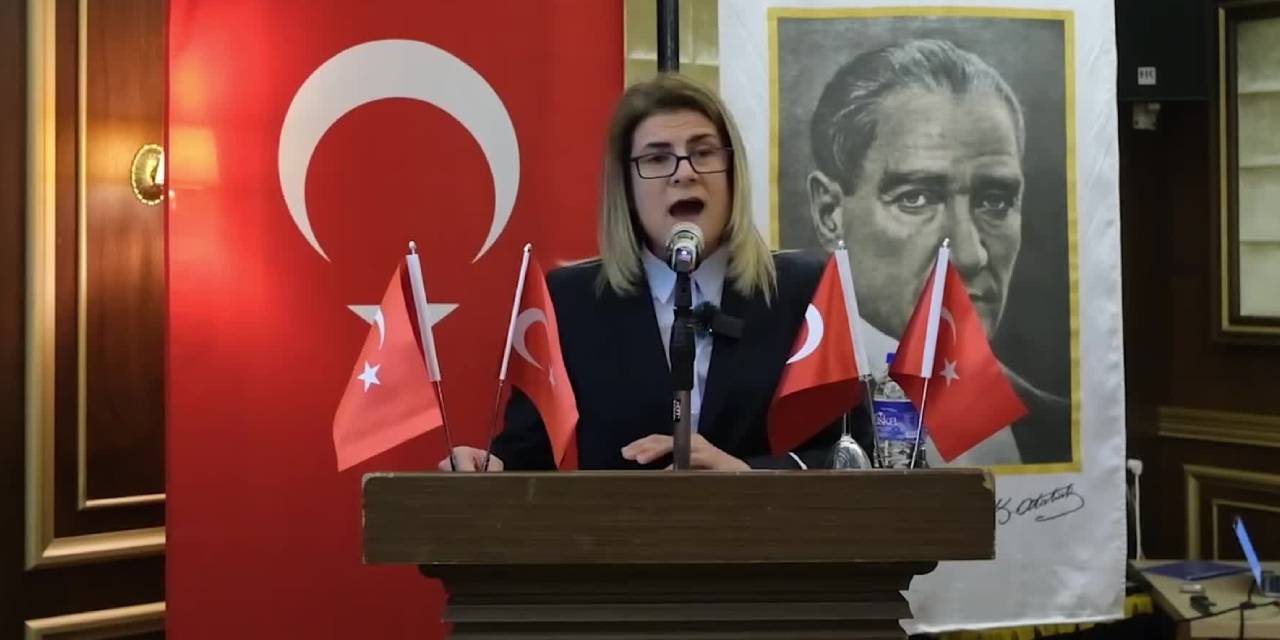 İYİ Parti'den İstifa Eden Balıkesir İl Başkanı Seçimde CHP'nin Adayını Destekleyeceğini İlan Etti