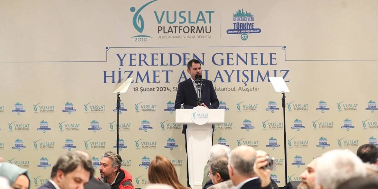 AKP'nin adayı Murat Kurum, 'Cübbeli'yle bağlantılı derneğin programına katıldı