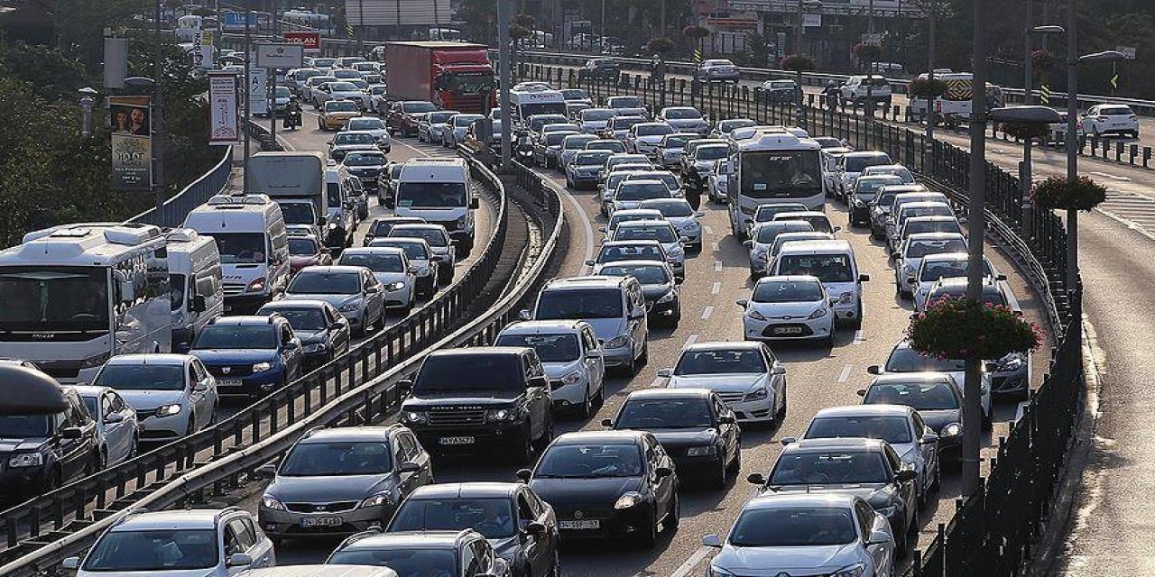 Yeni Uygulama Yarın Başlıyor: Trafik Sigortasında Zorunluluk Kaldırılıyor