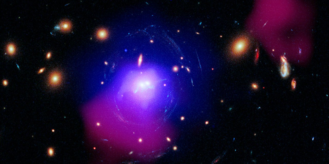 Kozmik Felaket! Uzayın Kalbinde Patlayan Dev Kara Delik, Evreni Sarsacak Büyük Boşluk Oluşturdu