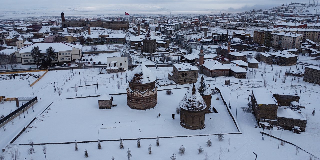 Erzurum, Kars, Ardahan ve Tunceli Beyaza Büründü