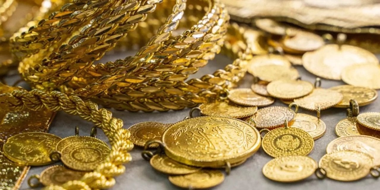 Altın Yatırımcıları İçin Kritik Uyarı: Gram Altın 4 Bin TL'ye Ulaşabilir!