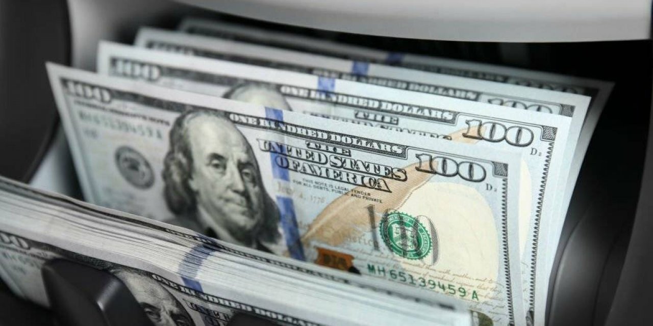 Dolar Sahiplerini Korkutan Gelişme: Bankada Döviz Hesabı Olanlardan Bu Para Kesilebilir!