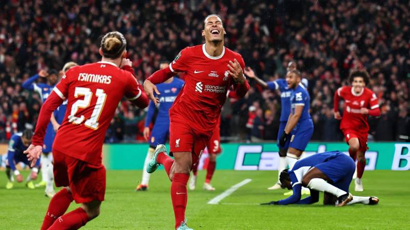 Chelsea'yi 118. dakikada gelen golle yenen Liverpool, İngiltere Lig Kupası'nda zafere ulaştı