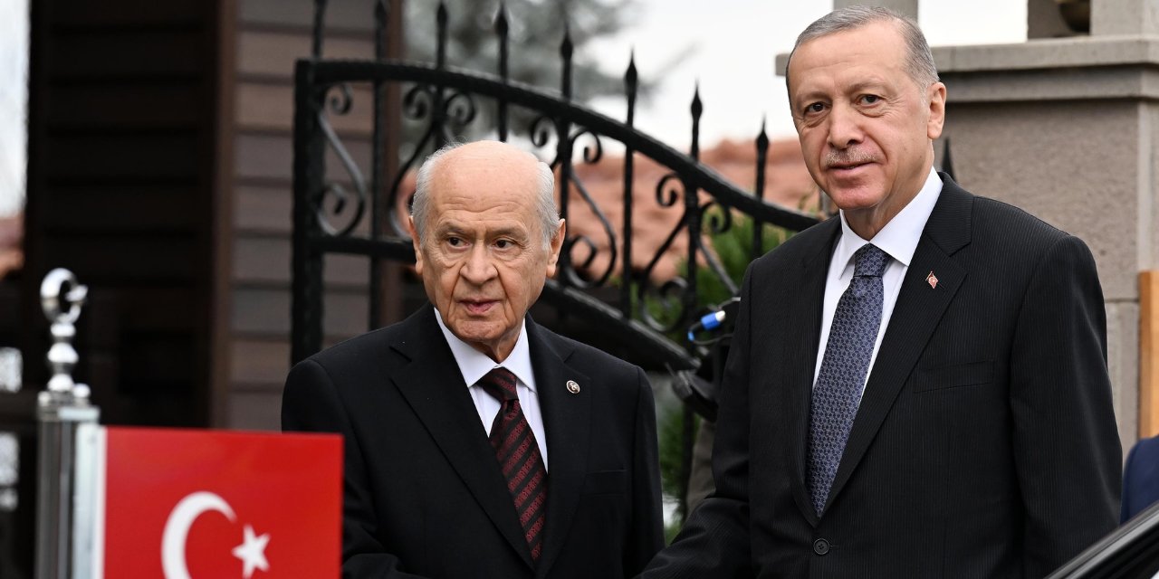 Devlet Bahçeli'den Erdoğan'a 70 Güllü Kutlama