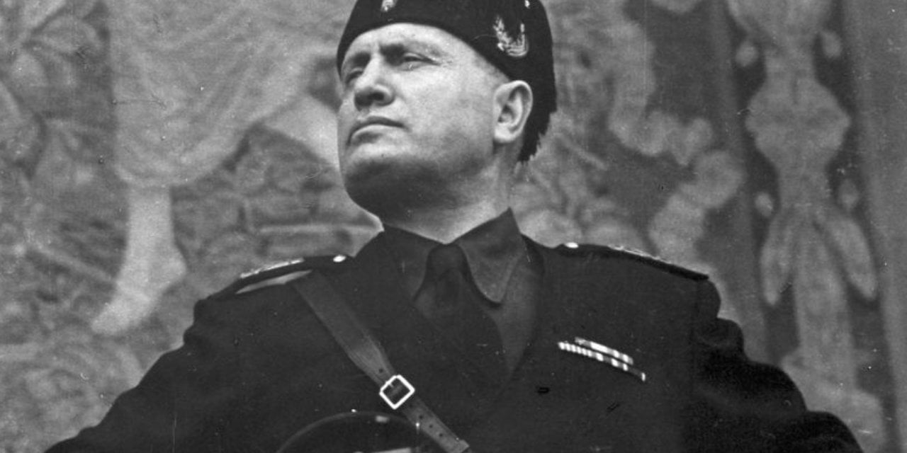 İtalya'nın Faşist Diktatörü Mussolini'nin Torunu Strazburg'da Saldırıya Uğradı