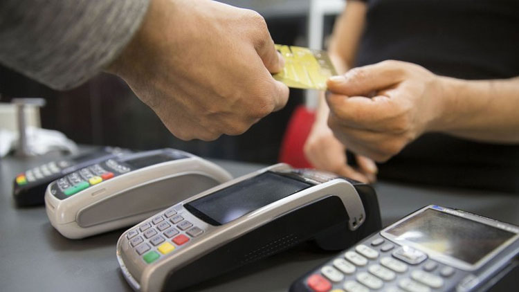 Kredi kartı borçlularına kötü haber