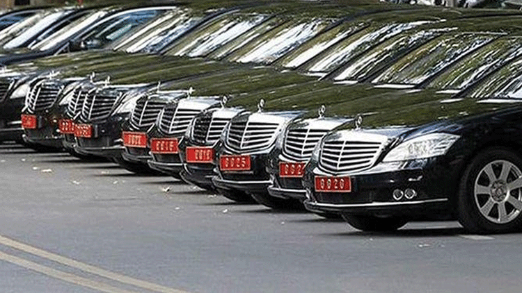 Erdoğan, “Kurşun kaç para?” dedi, Saray’a yine lüks arabalar sipariş edildi