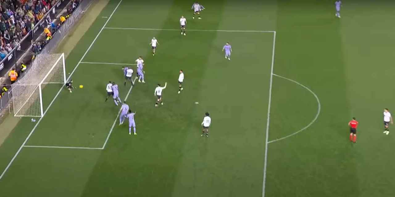 İspanya'da hakem Real Madrid'in golünden bir saniye önce maçı bitirdi, ortalık karıştı! Ancelotti: Eşi benzeri görülmemiş olay..