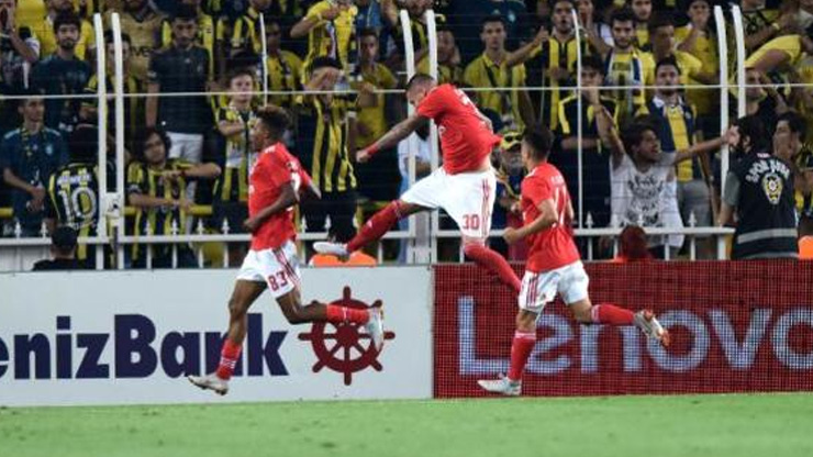 Galatasaray'ın rakibi 10 golle kazandı