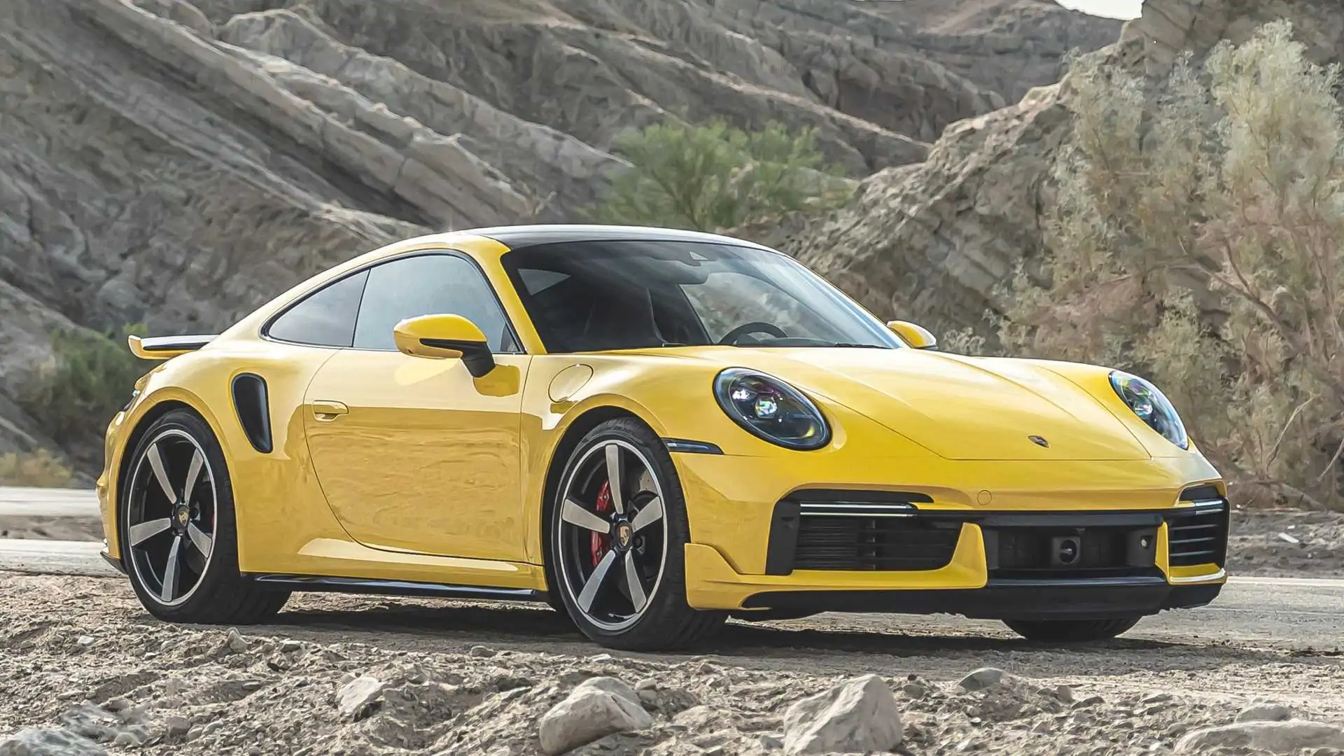 Porsche, 9 Bin Aracını Geri Çağırdı: Nedenini Bu Şekilde Açıklıyor