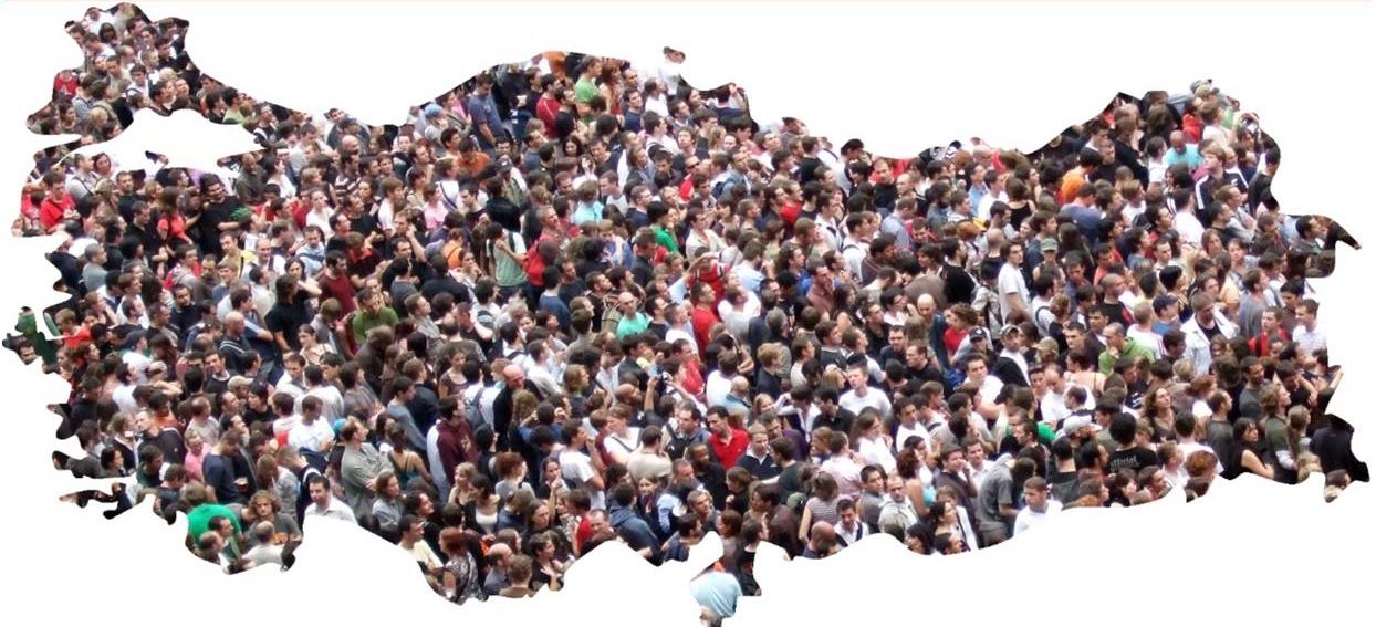 Türkiye'nin en kalabalık ilçesi açıklandı: 57 ilden fazla nüfusu var!