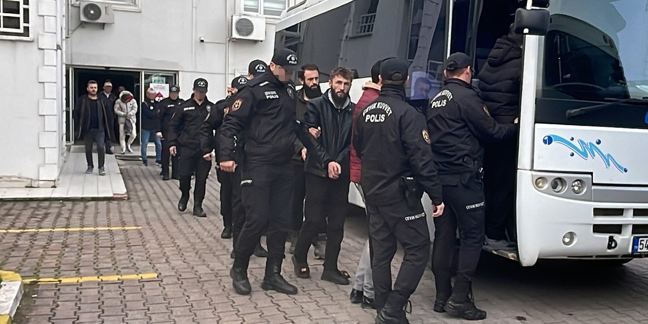 Bozdoğan-11 Operasyonlarında DEAŞ'a Yönelik 33 Şüpheli Yakalandı