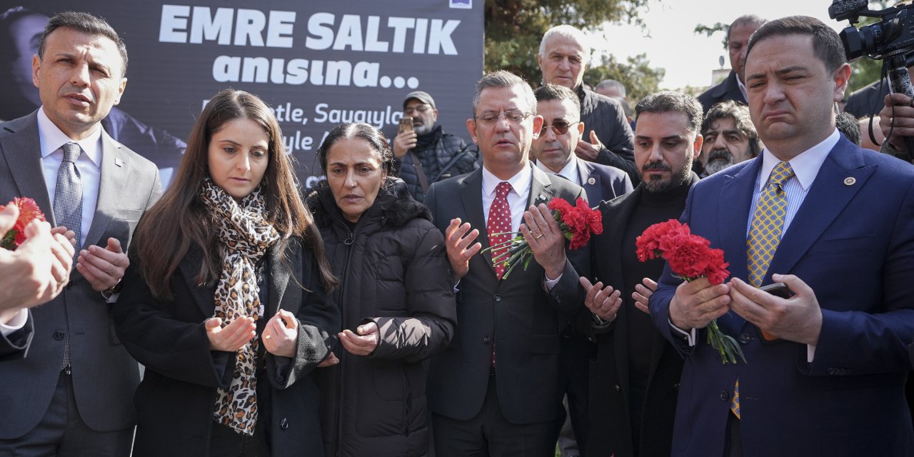 CHP Genel Başkanı Özel, Emre Saltık İçin Düzenlenen Anma Törenine Katıldı