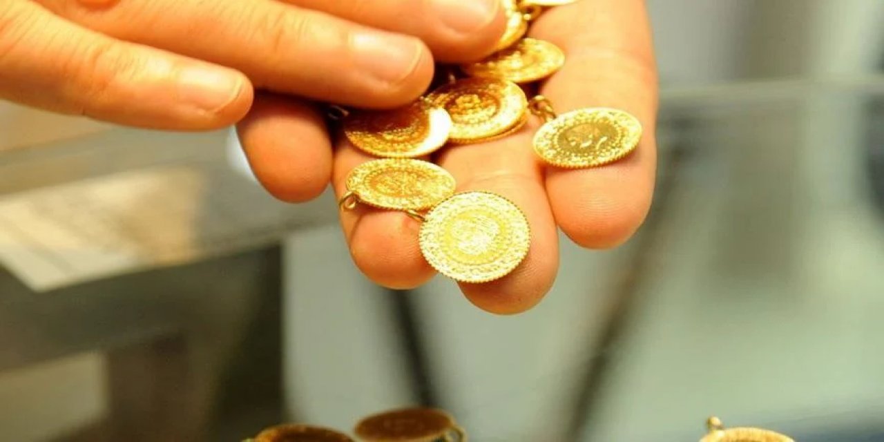 Altın Fiyatları Nereye Koşuyor! Sonuç Ne Olacak, Fırsat Mı, Tuzak Mı? Ünlü Ekonomist Altın Sahiplerini Üzecek Kötü Haberi Verdi
