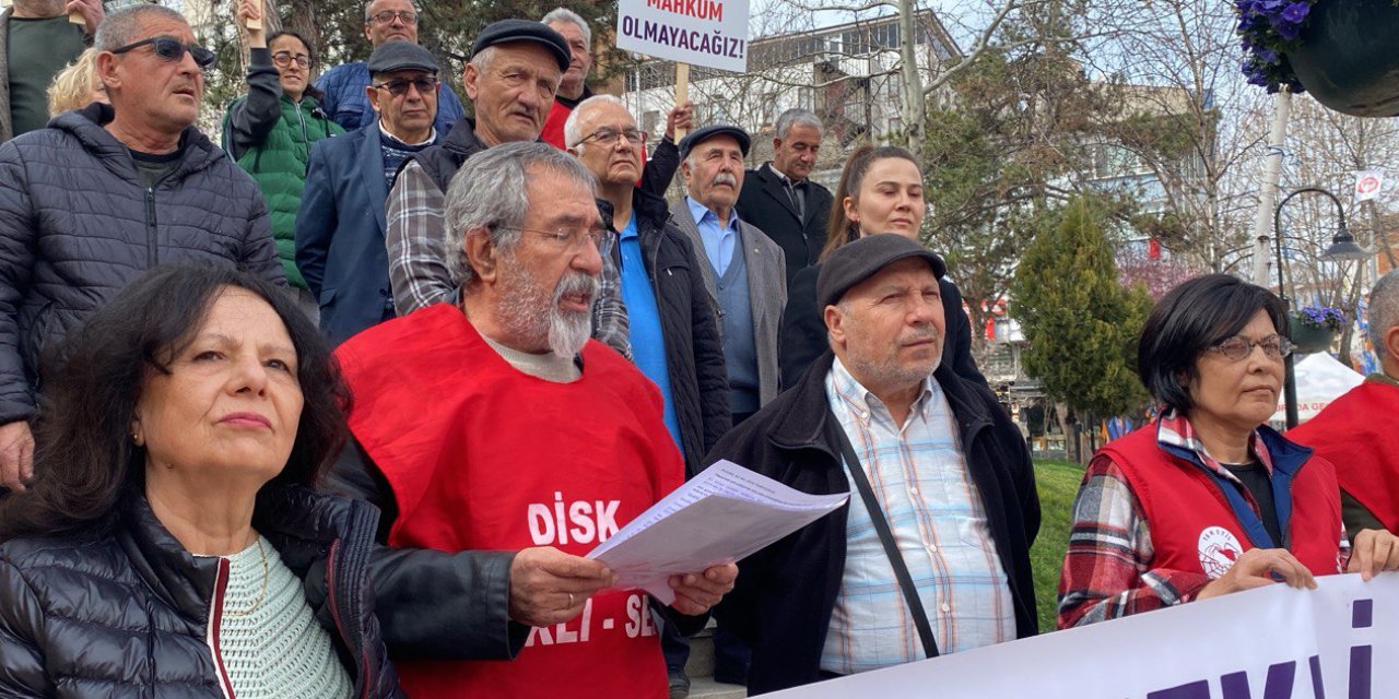 Emeklilerden, Düşük Emekli Maaşı ve Bayram İkramiye Protestosu