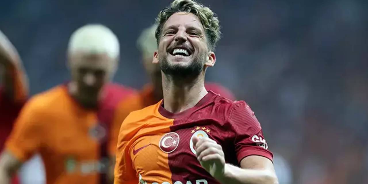 Galatasaray'da Mertens Belirsizliği