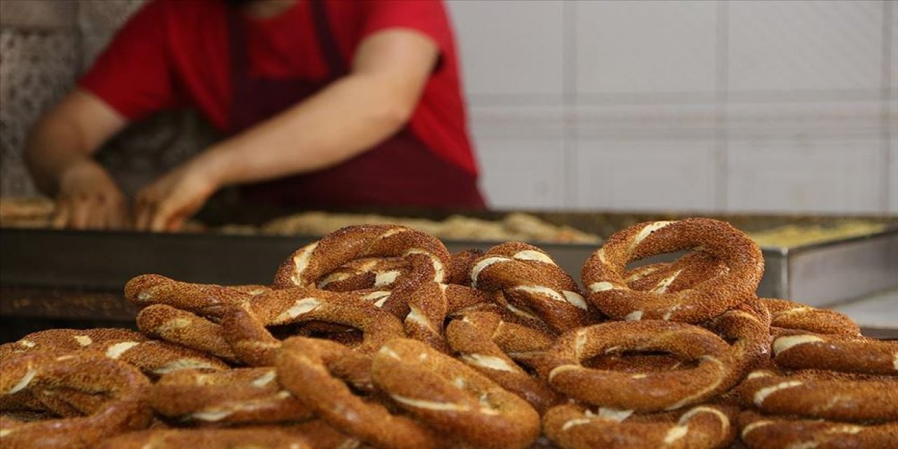 Ekmek Simit Fiyatlarıyla İlgili Fırıncılardan Tepki: "Kaos Çıkacak, Ekmek Götürmeyeceğiz!"