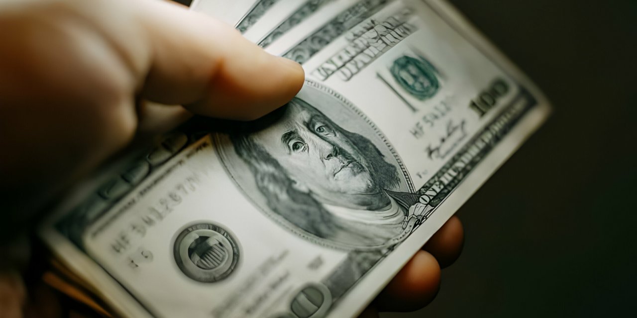 Dolar Sahipleri Neye Uğradığını Şaşırdı: 29 Hafta Sonra Bir İlk Yaşandı