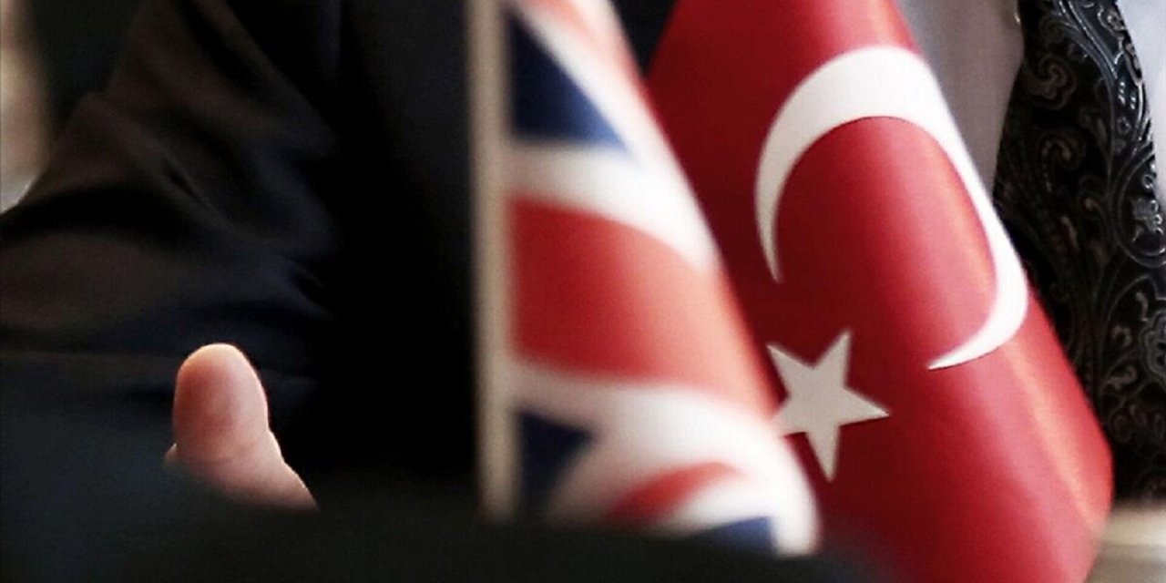 İngiltere ve Türkiye Görüşmeleri Başladı