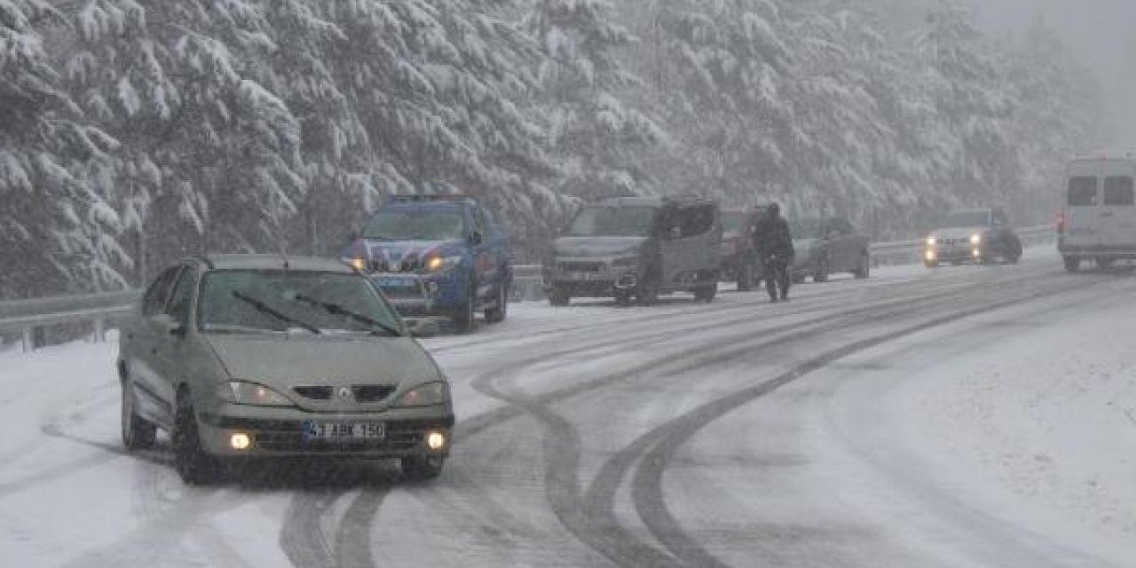 Erzurum ve Ardahan'da Kar Yağdı