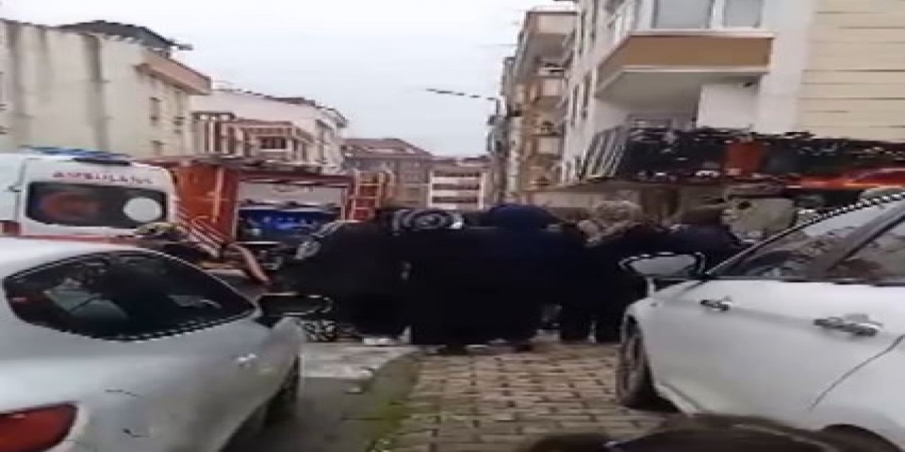 Arnavutköy'de Yangın: Çocuklar Mahsur Kaldı!