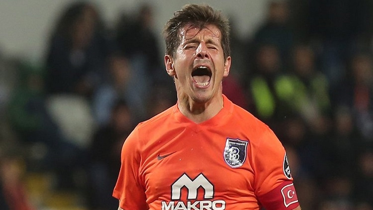 Emre Belözoğlu'nun banka hesapları incelemeye alındı