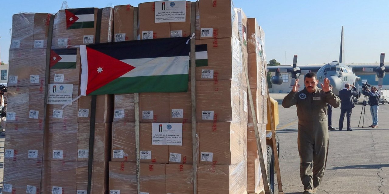 Ürdün Gazze'nin Kuzeyine Yardım İndirdi