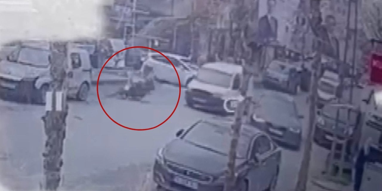 Başakşehir'de Tek Teker Motosikletliye Araç Çarptı: O Anlar Kameraya Böyle Yansıdı