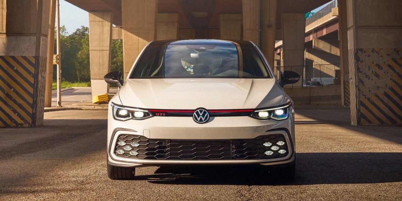 Volkswagen Golf kendinden Bekleneni Verdi! Mart 2024 Fiyatı Belli Oldu