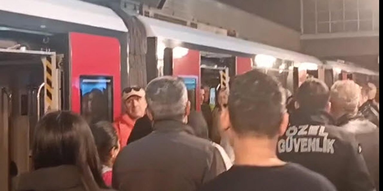 Ortalık Yine Karıştı: Metro Gecikince Kabini Tekmeledi!