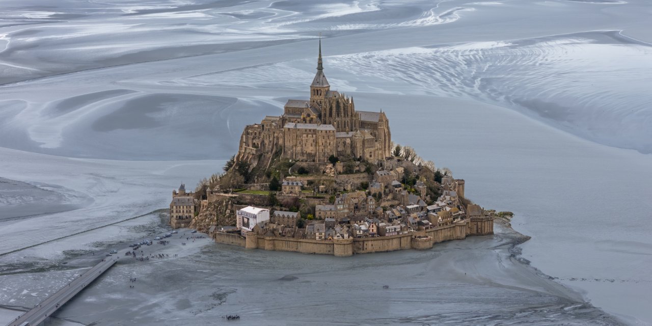 Mont Saint Michel: Bazen Ada, Bazen Yarımada! Yüzyılın Gelgiti Burada Yaşanmıştı