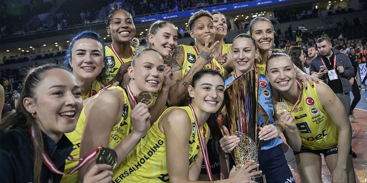 Voleybolda Türkiye Kupası Fenerbahçe Opet'in