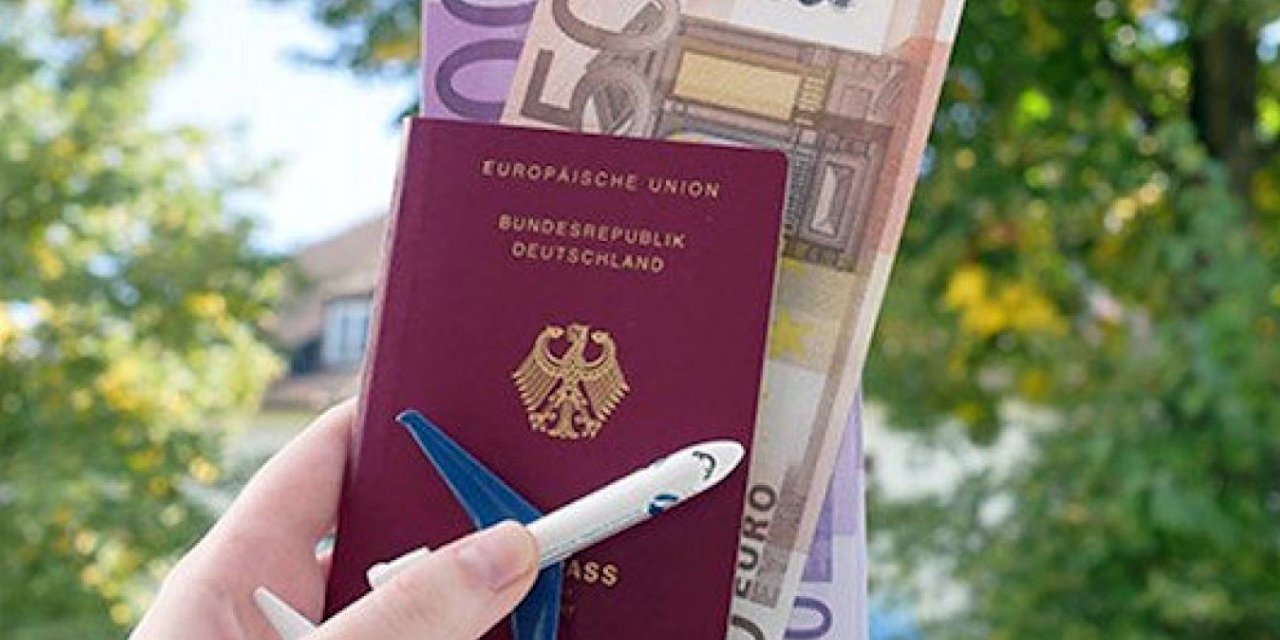 AB Vize Karmaşası: İş Dünyası Schengen'de 'Ticari' Çözüm Arayışında!