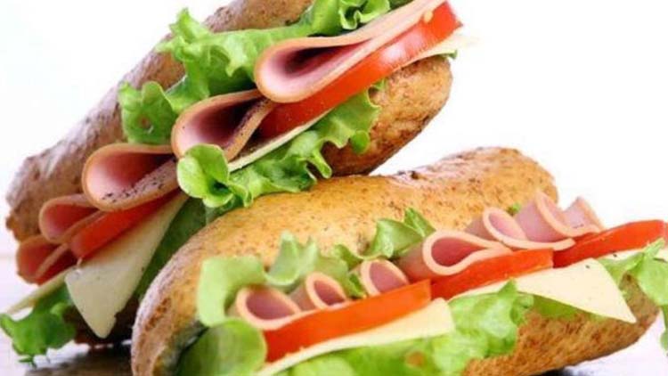 Marketten sandviç çalan Slovenyalı milletvekili istifa etti